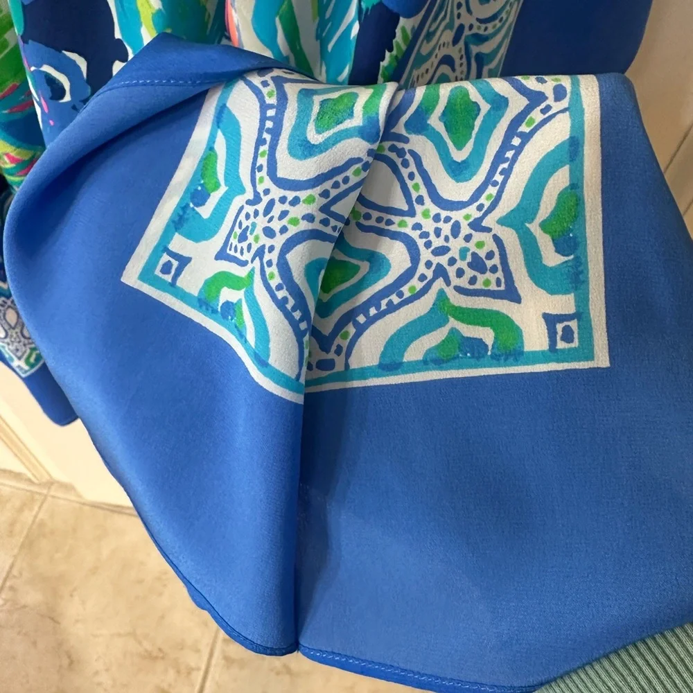 Blue Tropical Print Cold-Shoulder V-Neck Dress - Picture 5 of 6